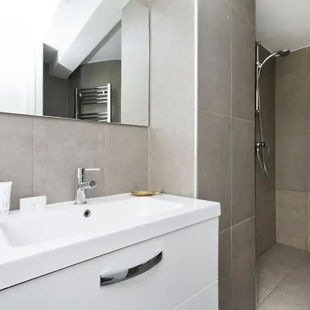 3° Center - Le Marais *