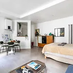 3° Center - Le Marais * Paris