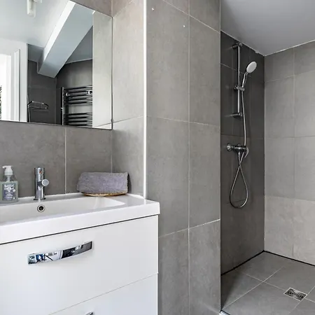 3° Center - Le Marais *
